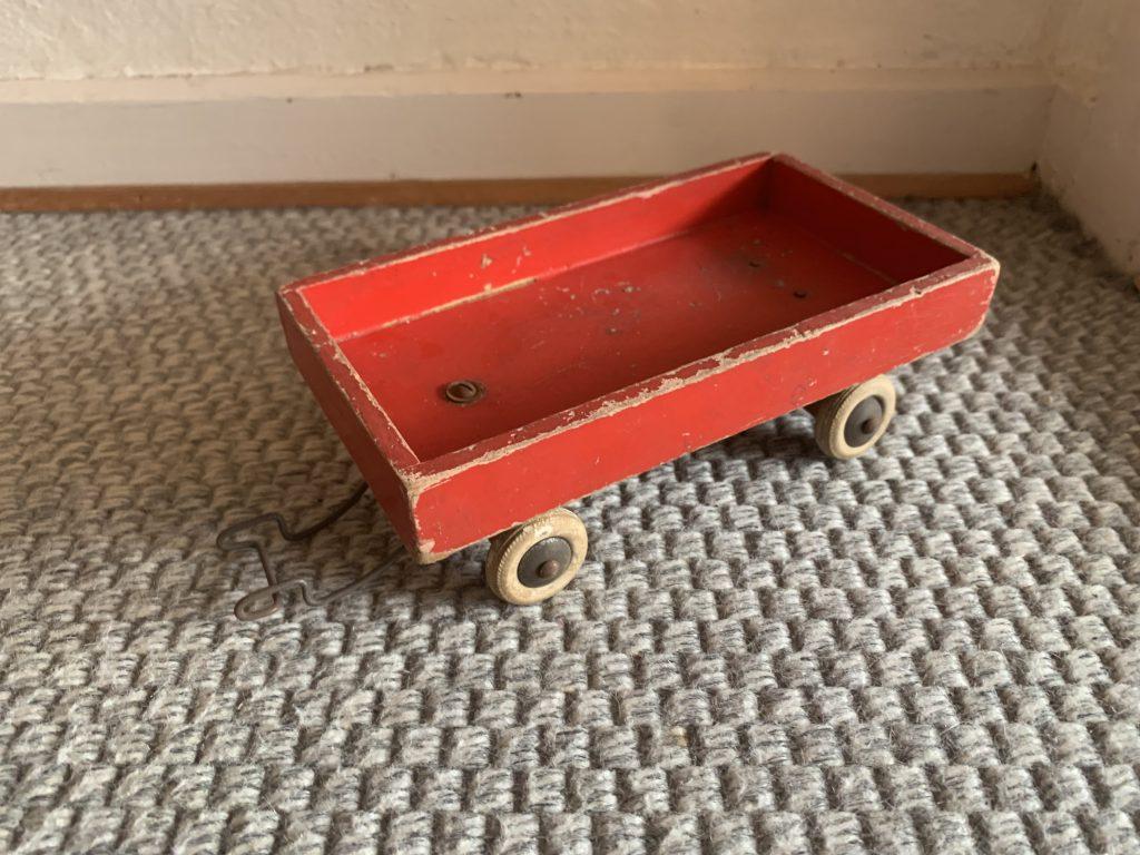 lego wooden wagon - lego trælegetøj rød vogn nr 1